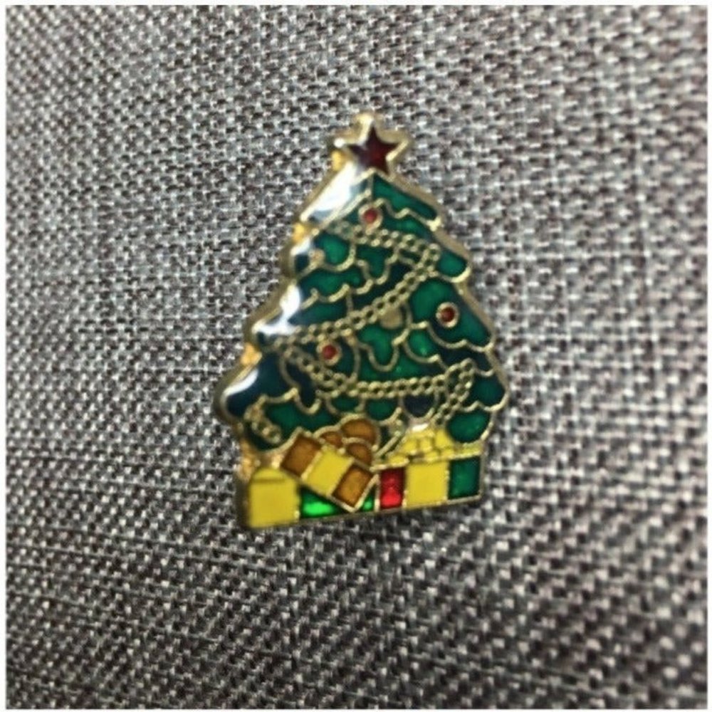 Christmas Tack Pin Brooch Tree Gold Green Red Yellow
